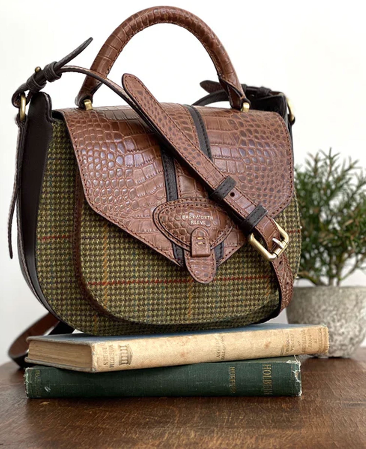 Belton Saddle Bag - Beaters Tweed &amp; Croc