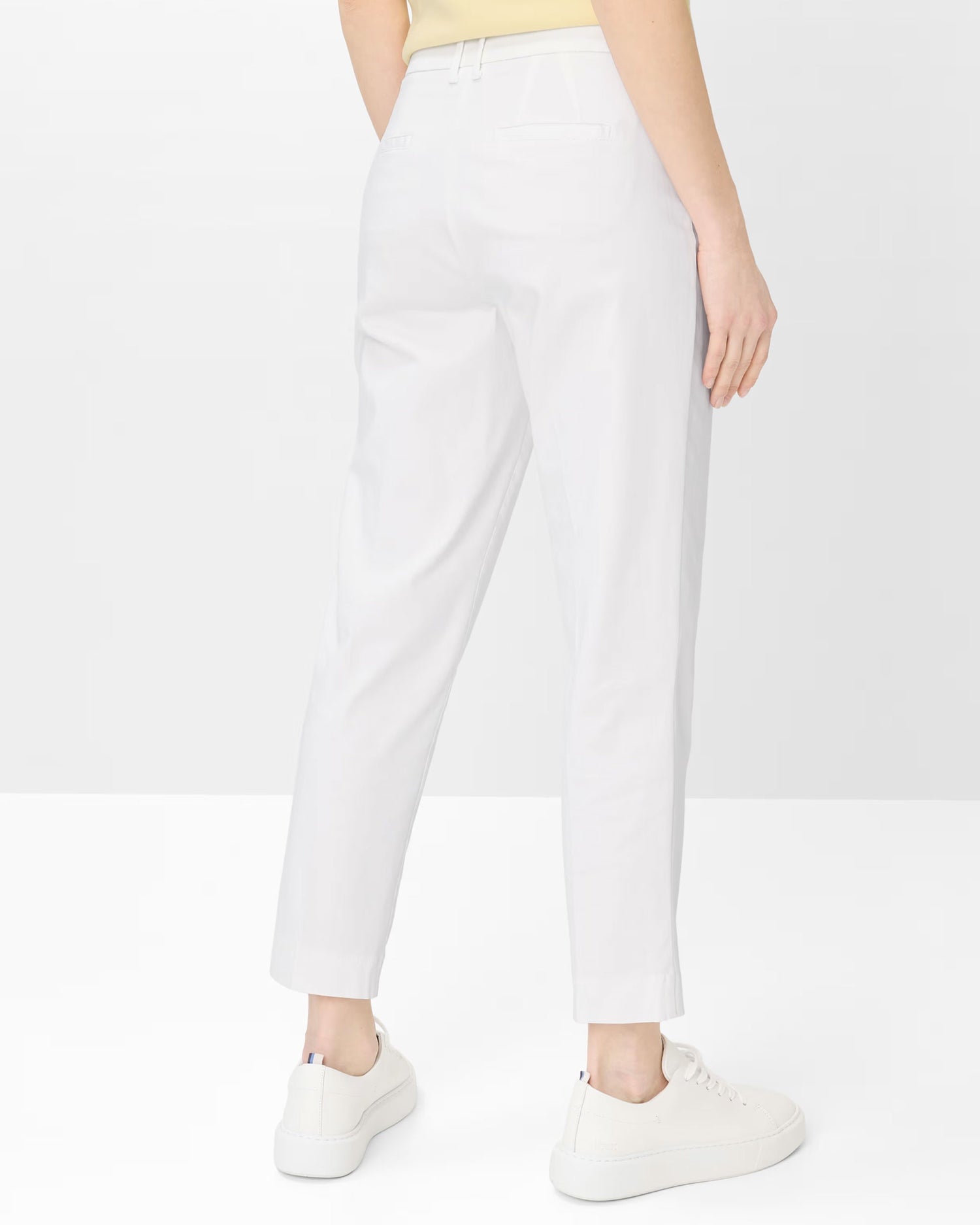 Mara S Cotton Straight - White