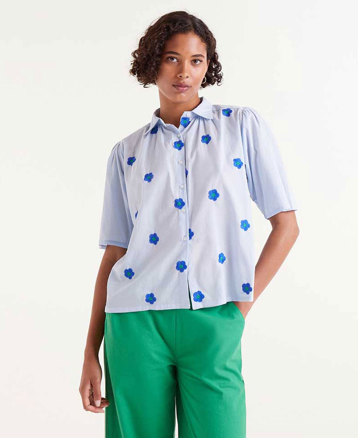 Short Sleeve Flower Print Shirt - Light Blue