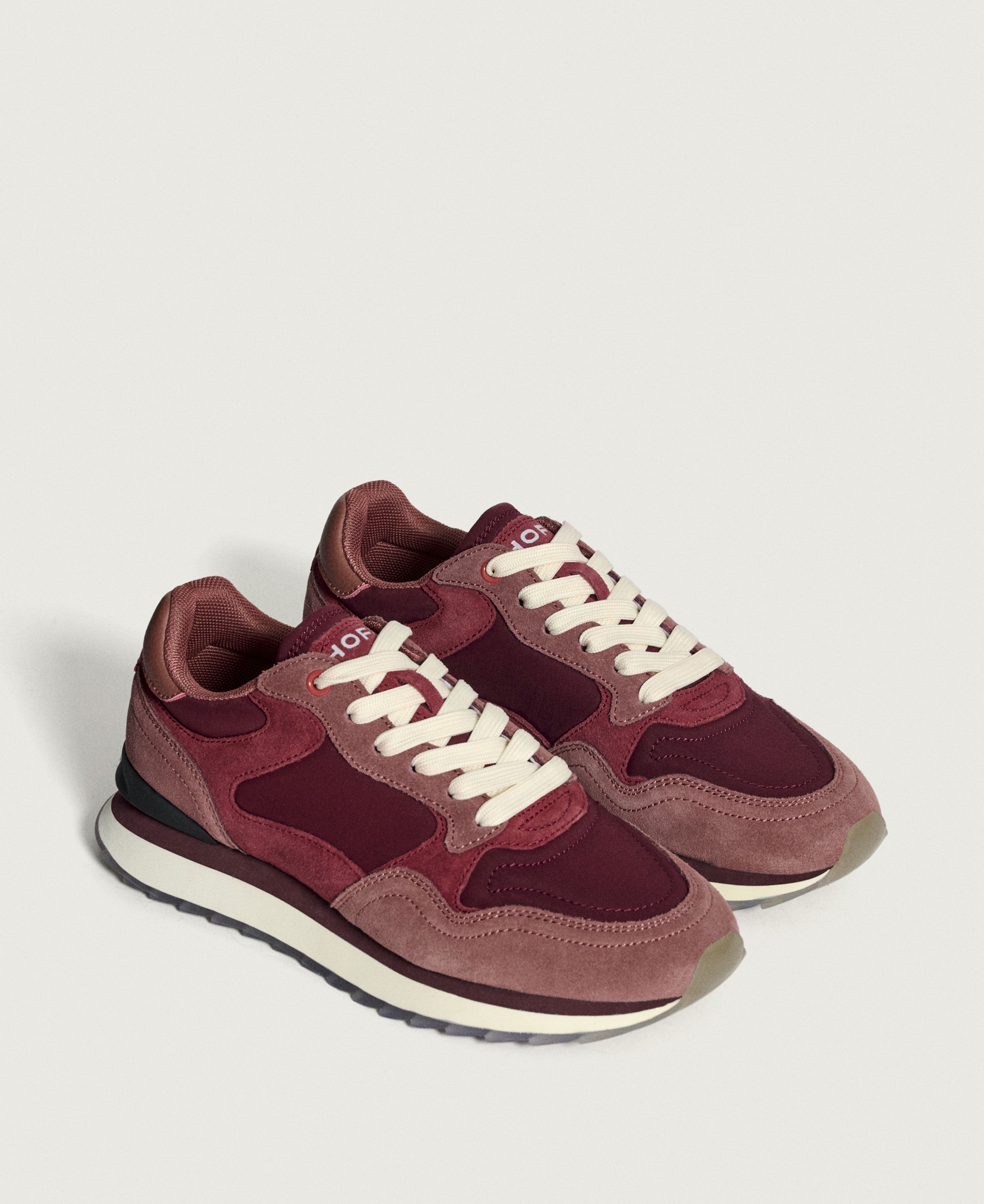 Dallas City Trainers - Pink/Burgundy