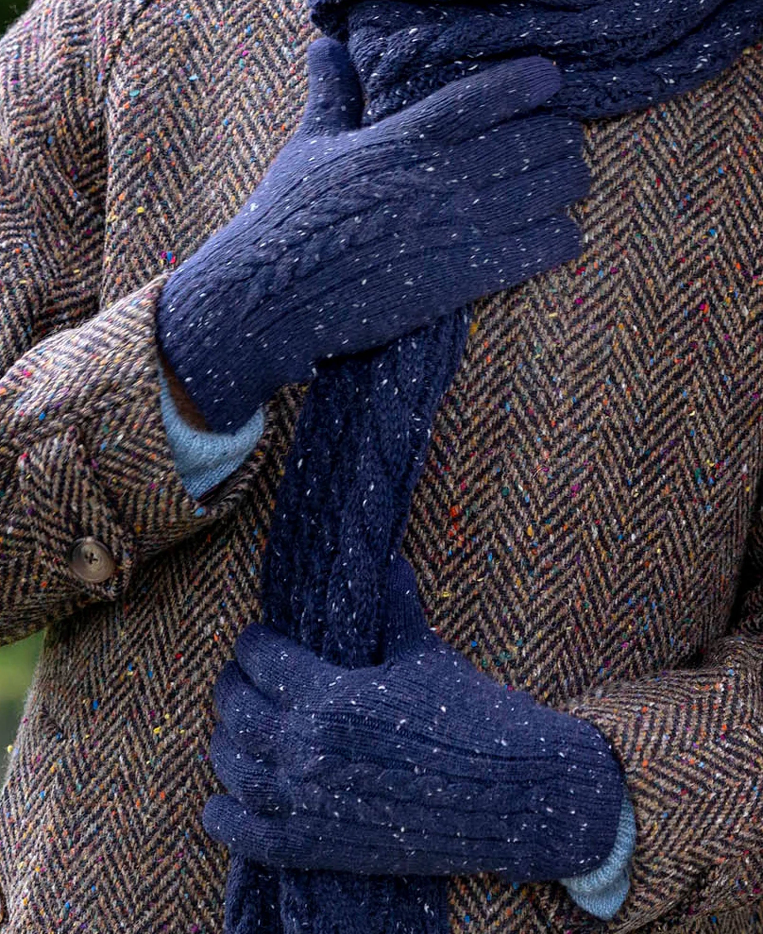 Lacock Cable Knit Gloves - Navy
