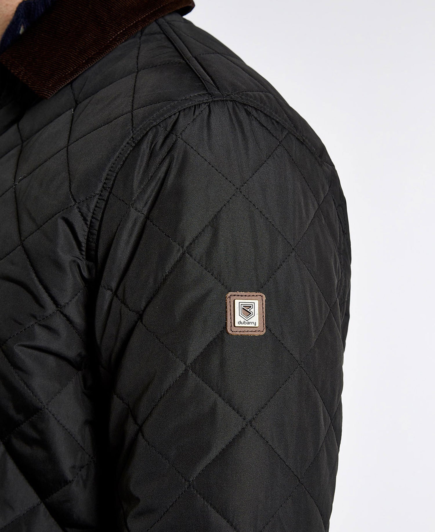 Mountusher Quilted Jacket - Black