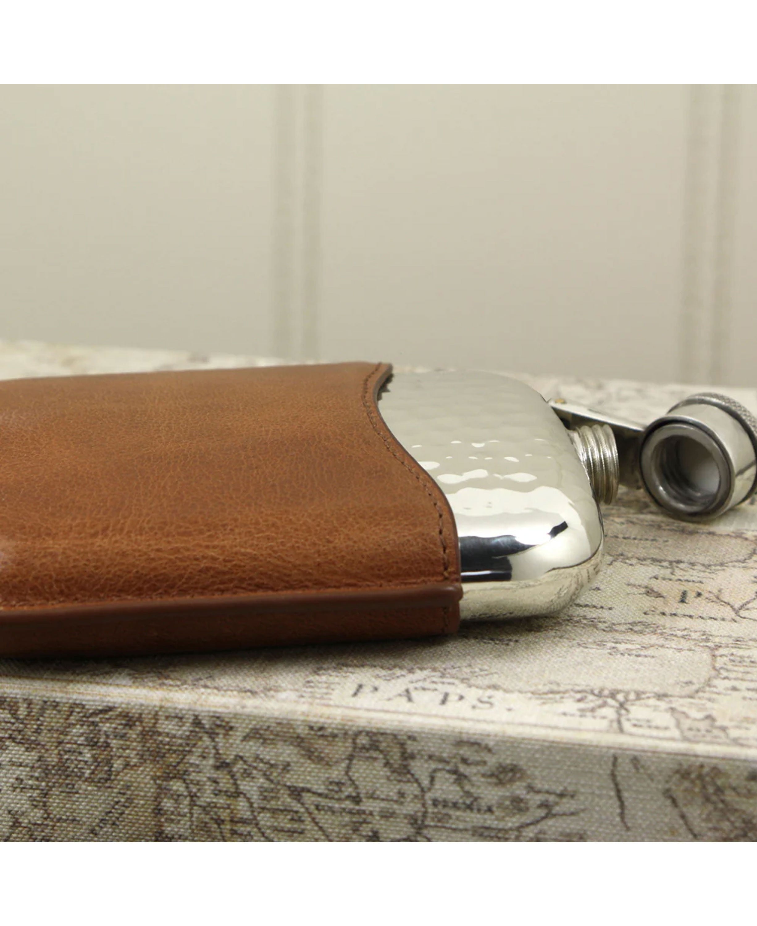 6oz Hammered Pewter Hip Flask With Leather Pouch