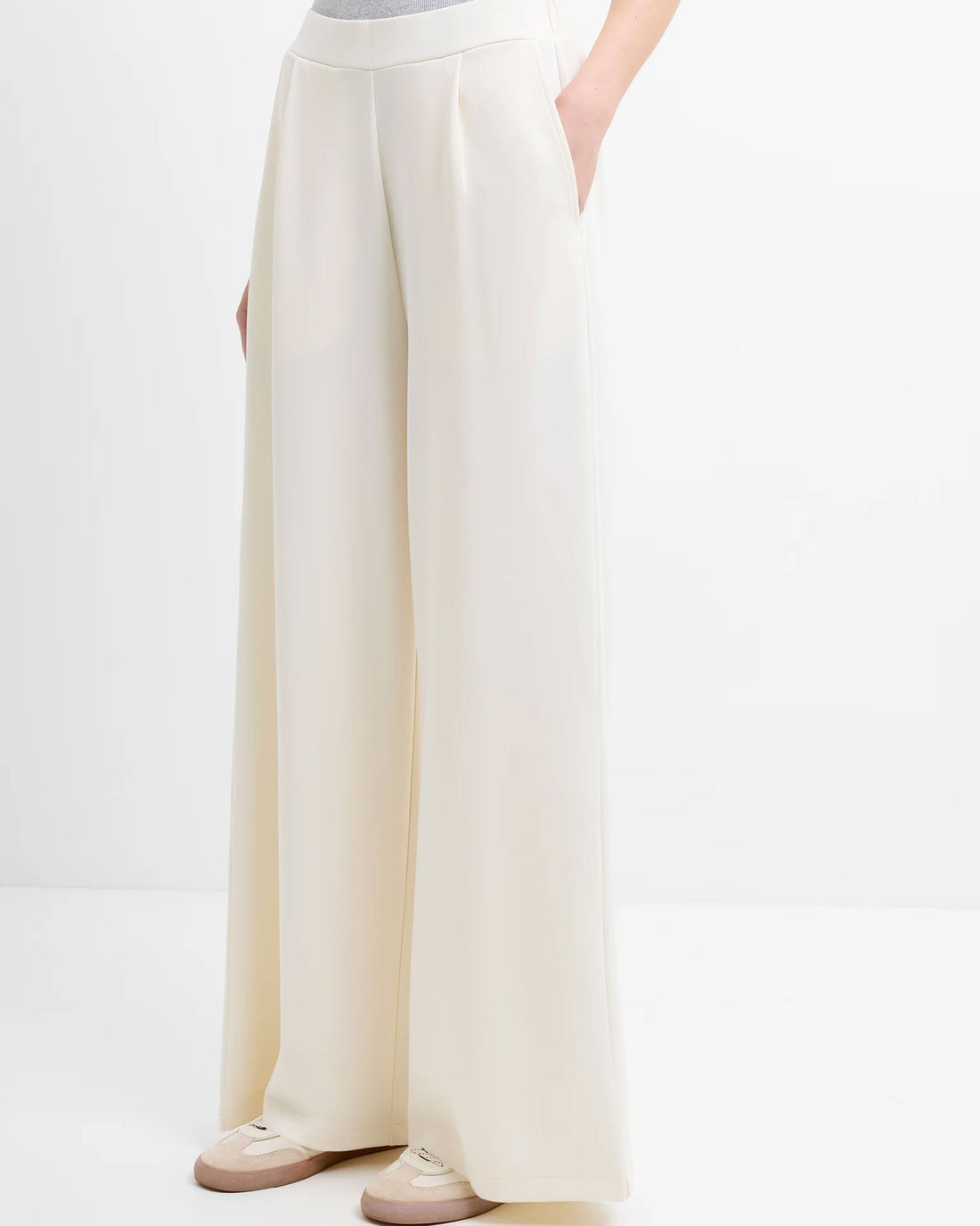 Wren Wide Leg Trouser - Porcelain Cream