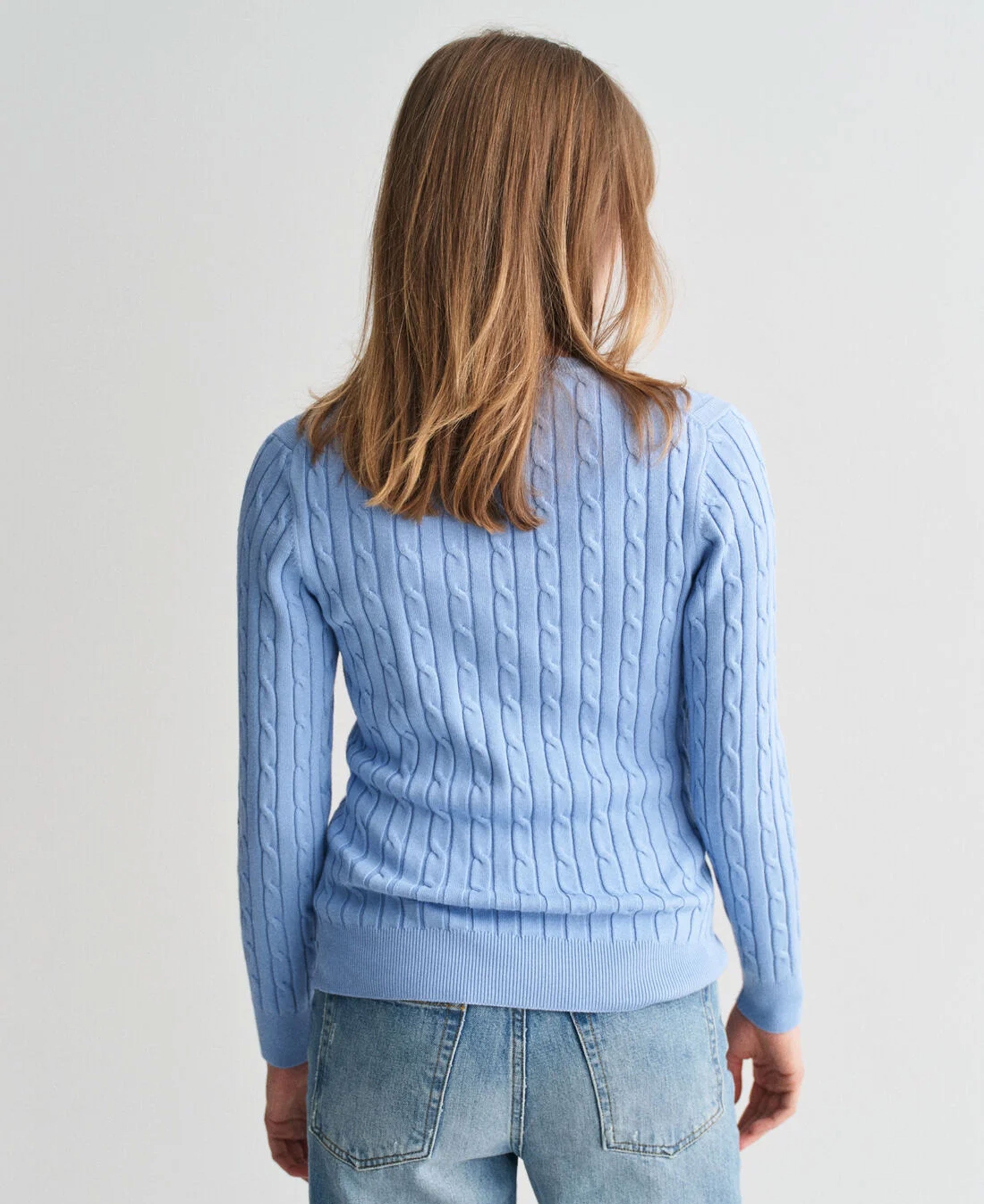 Stretch Cotton Cable V-Neck Sweater - Clear Sky