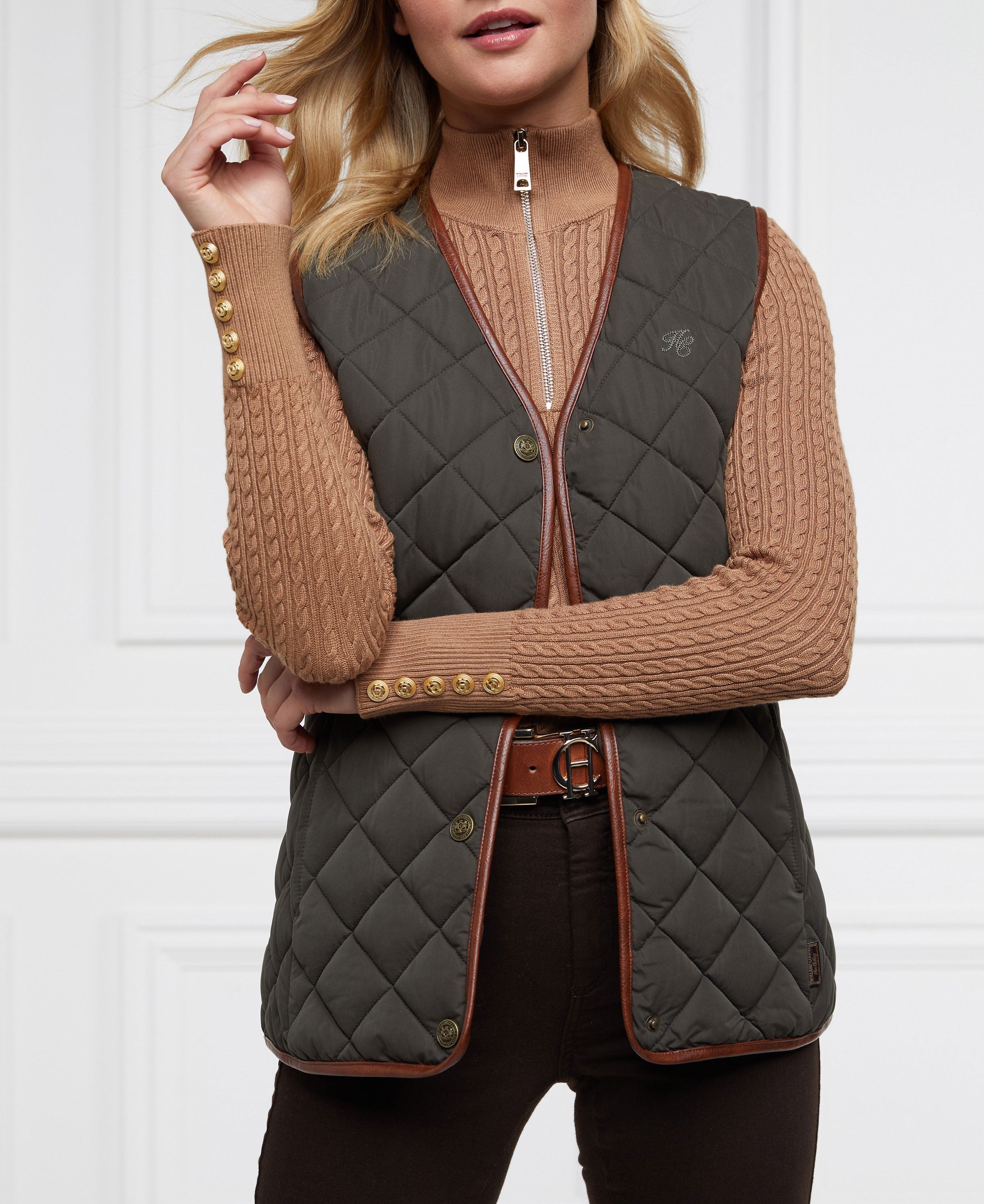 Adlestrop Gilet - Dark Olive