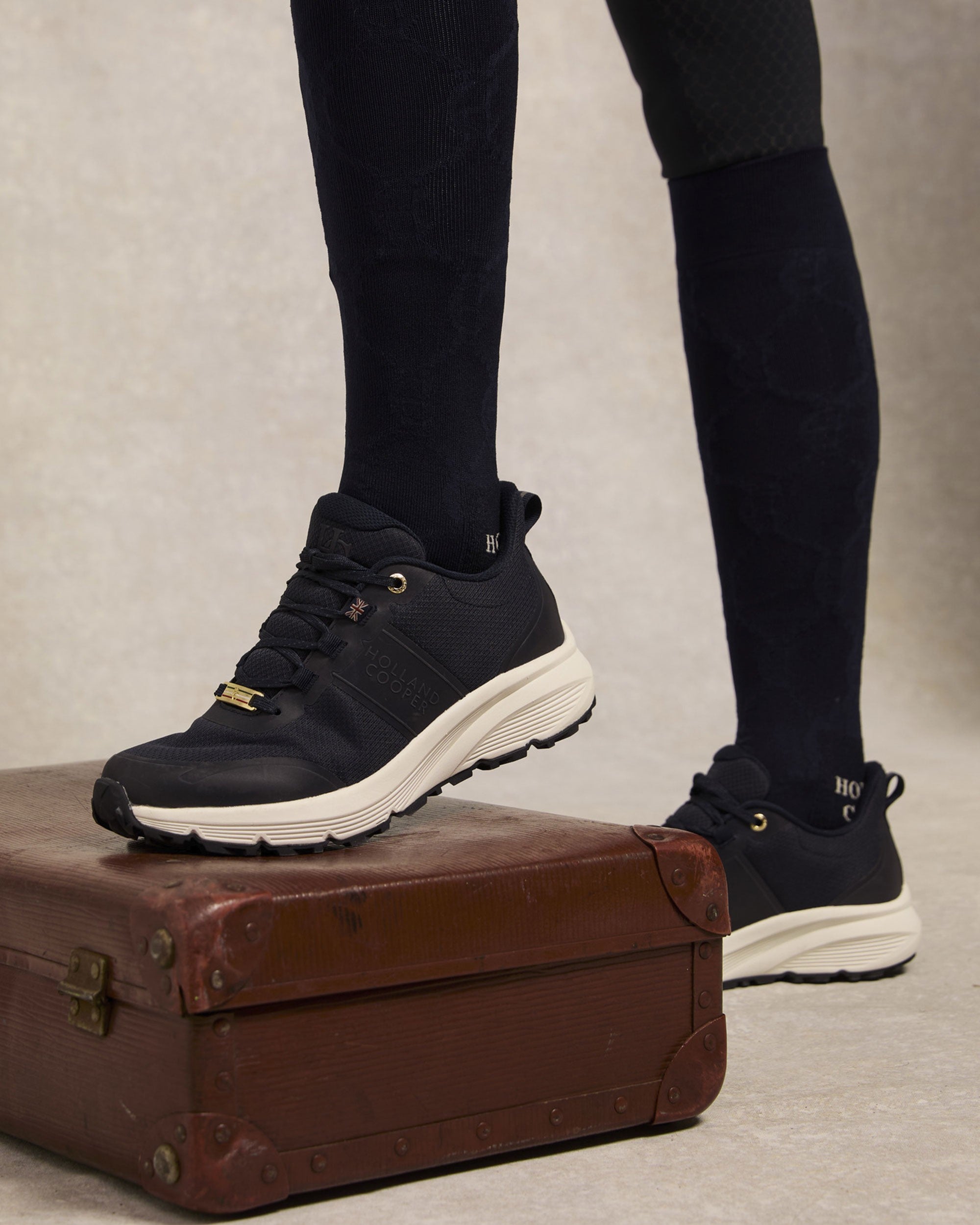 Burghley Waterproof Trainer - Ink Navy