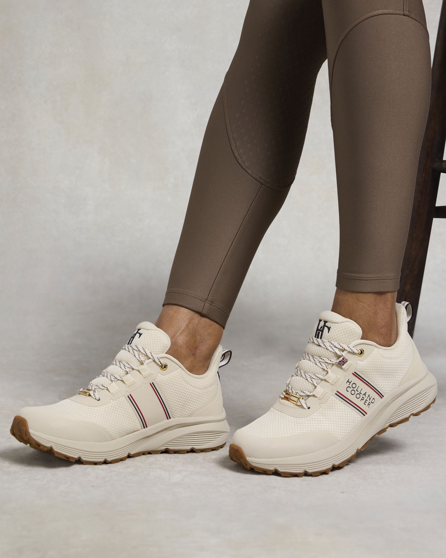 Burghley Waterproof Trainer - Ecru