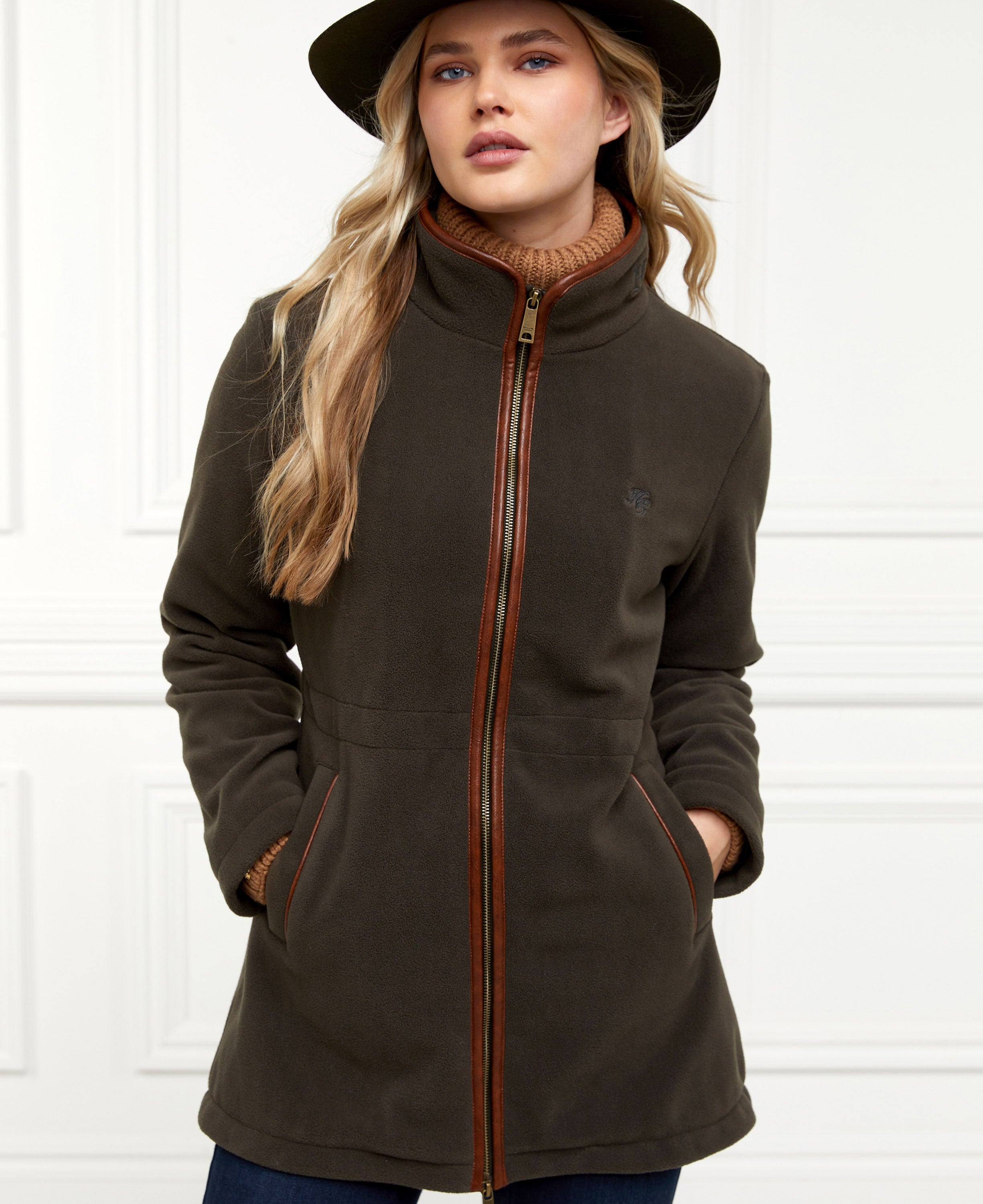 Landmark | Holland Cooper Country Longline Fleece in Khaki