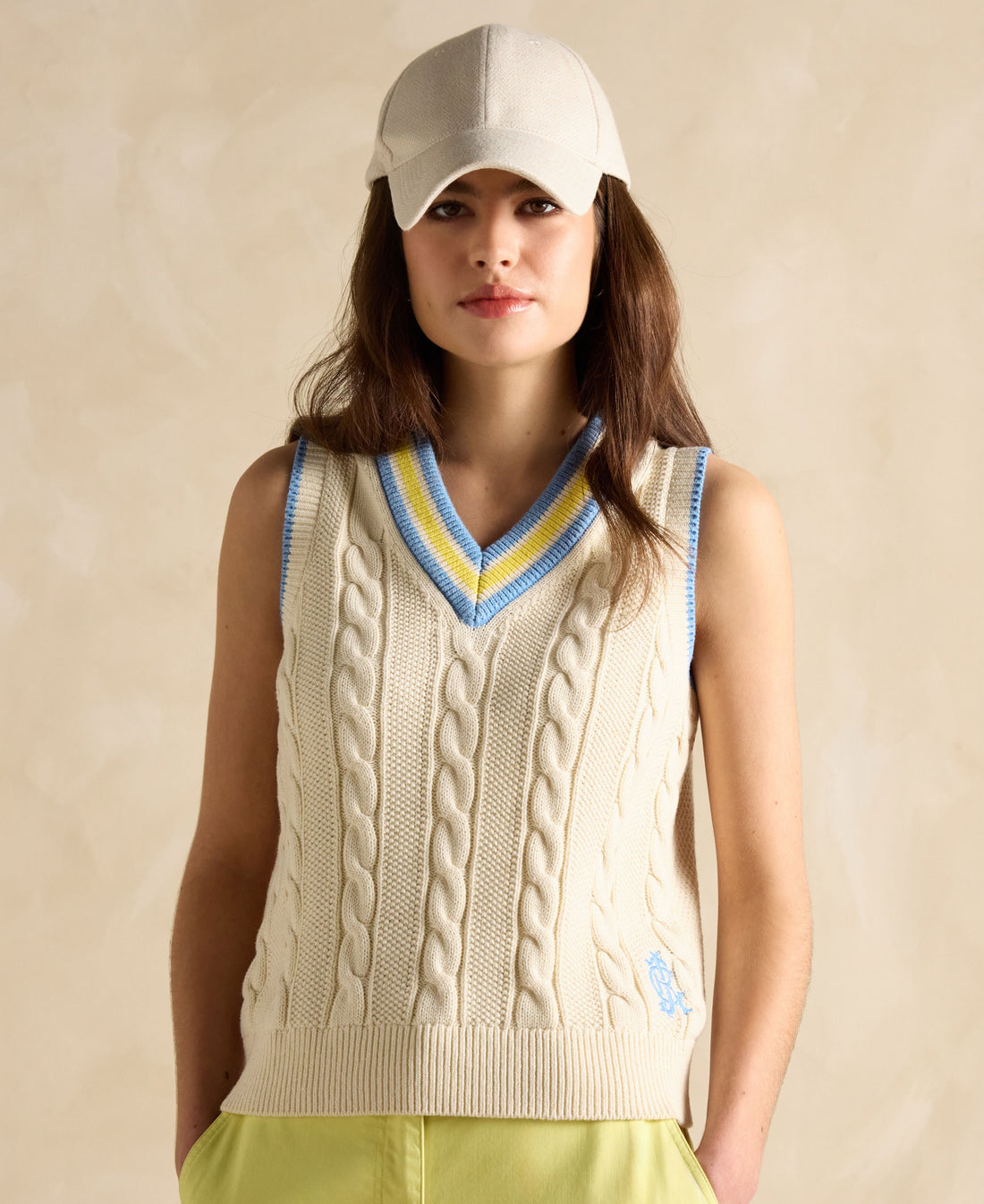 Deuce Cable Knit Vest - Cream