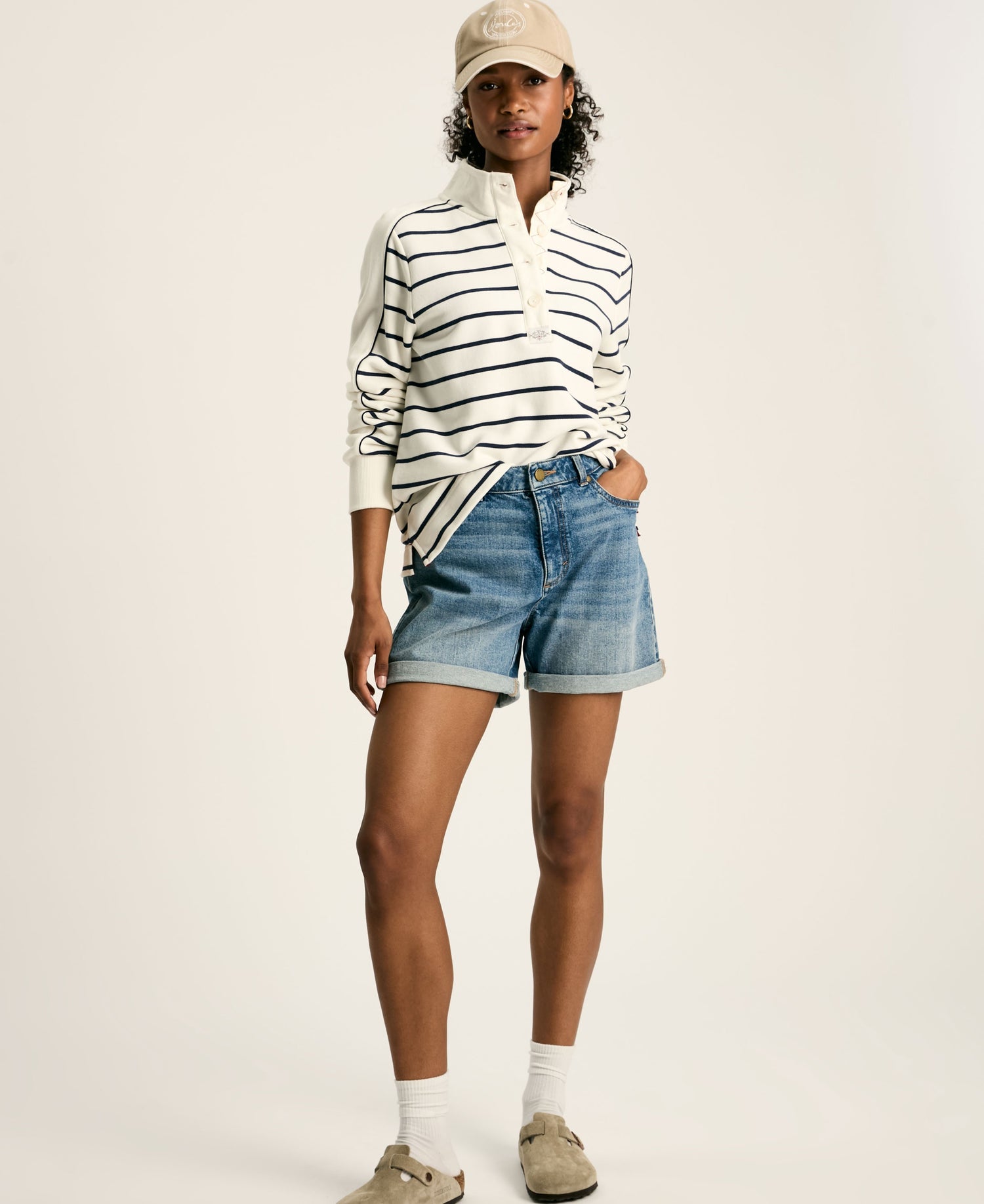 Southwold Button Down Striped Sweatshirt - Creme