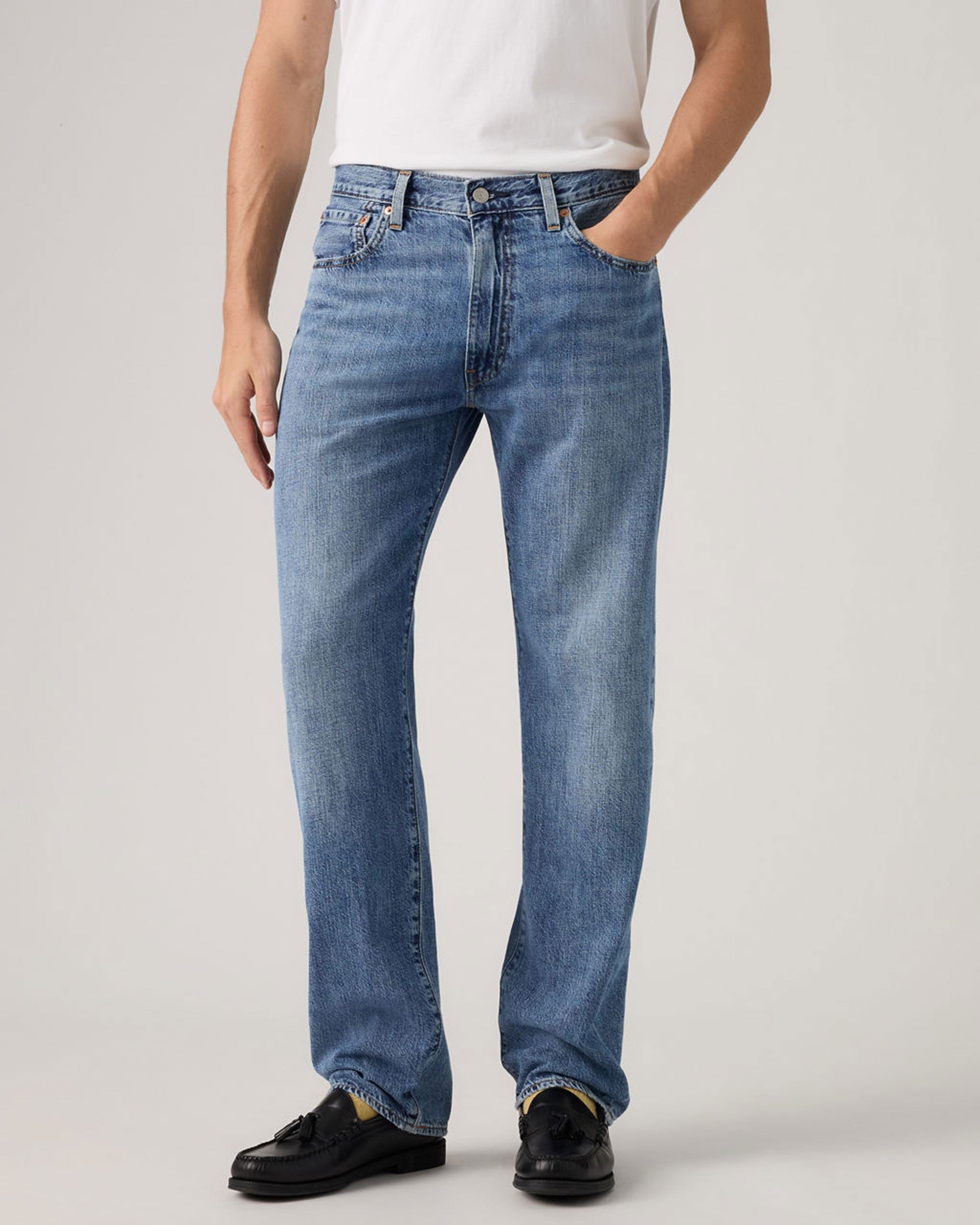 555 Relaxed Straight Jeans - Timeless Blues