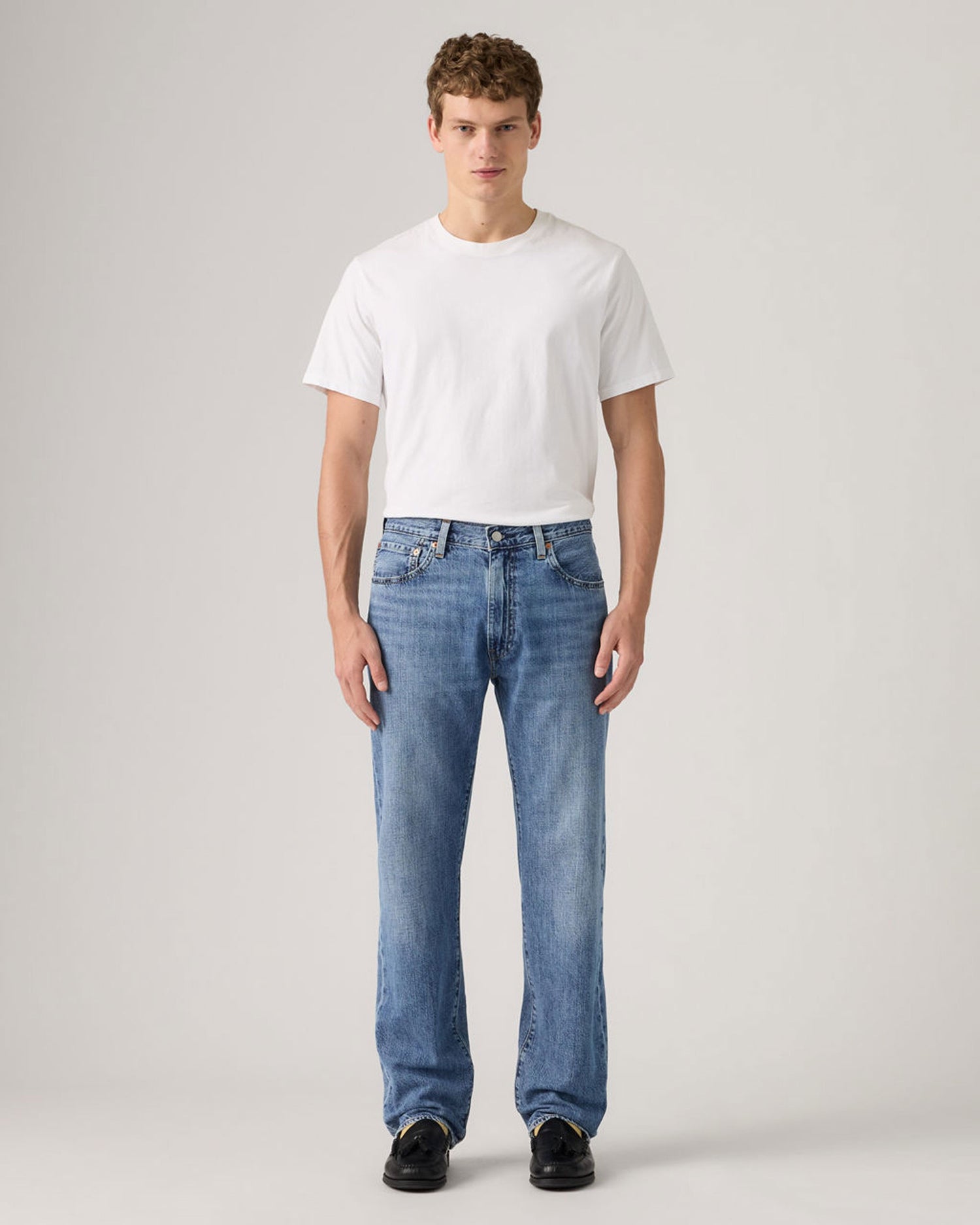555 Relaxed Straight Jeans - Timeless Blues