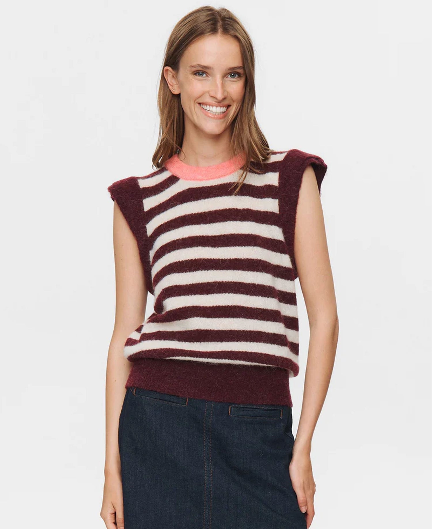 Nuciara Riette Stripe Vest - Winetasting