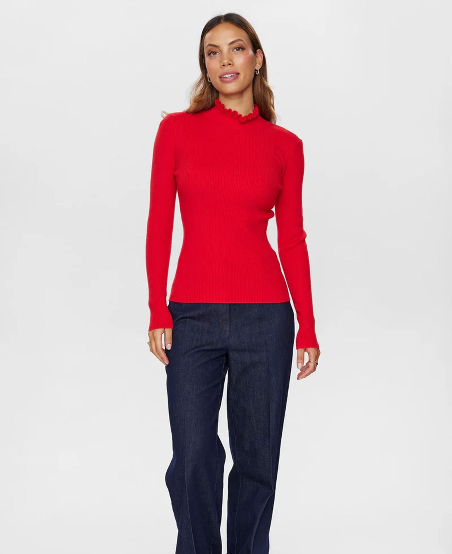 Nusidanu Highneck Pullover - High Risk Red