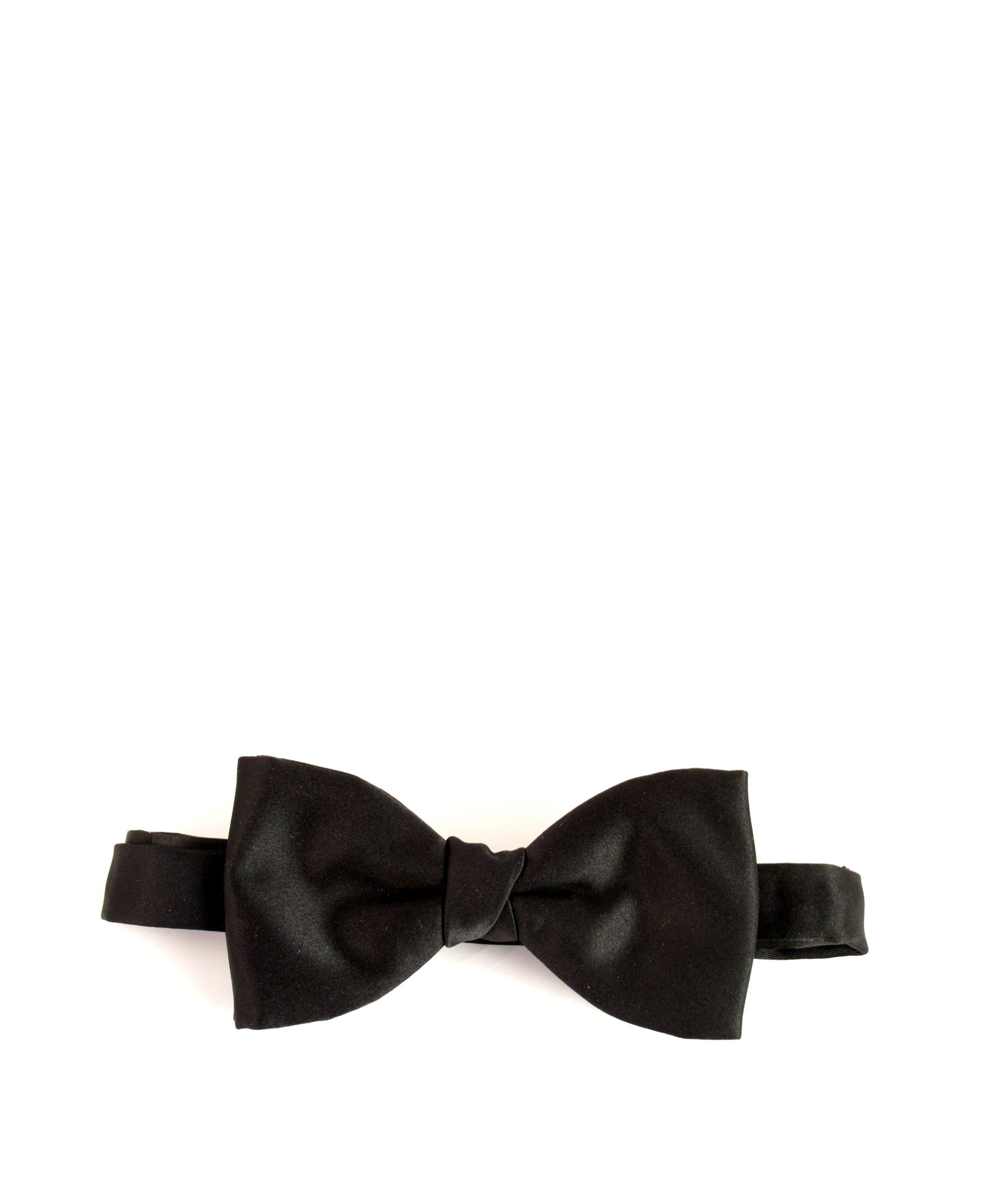 Plain Silk Bow Tie - Black