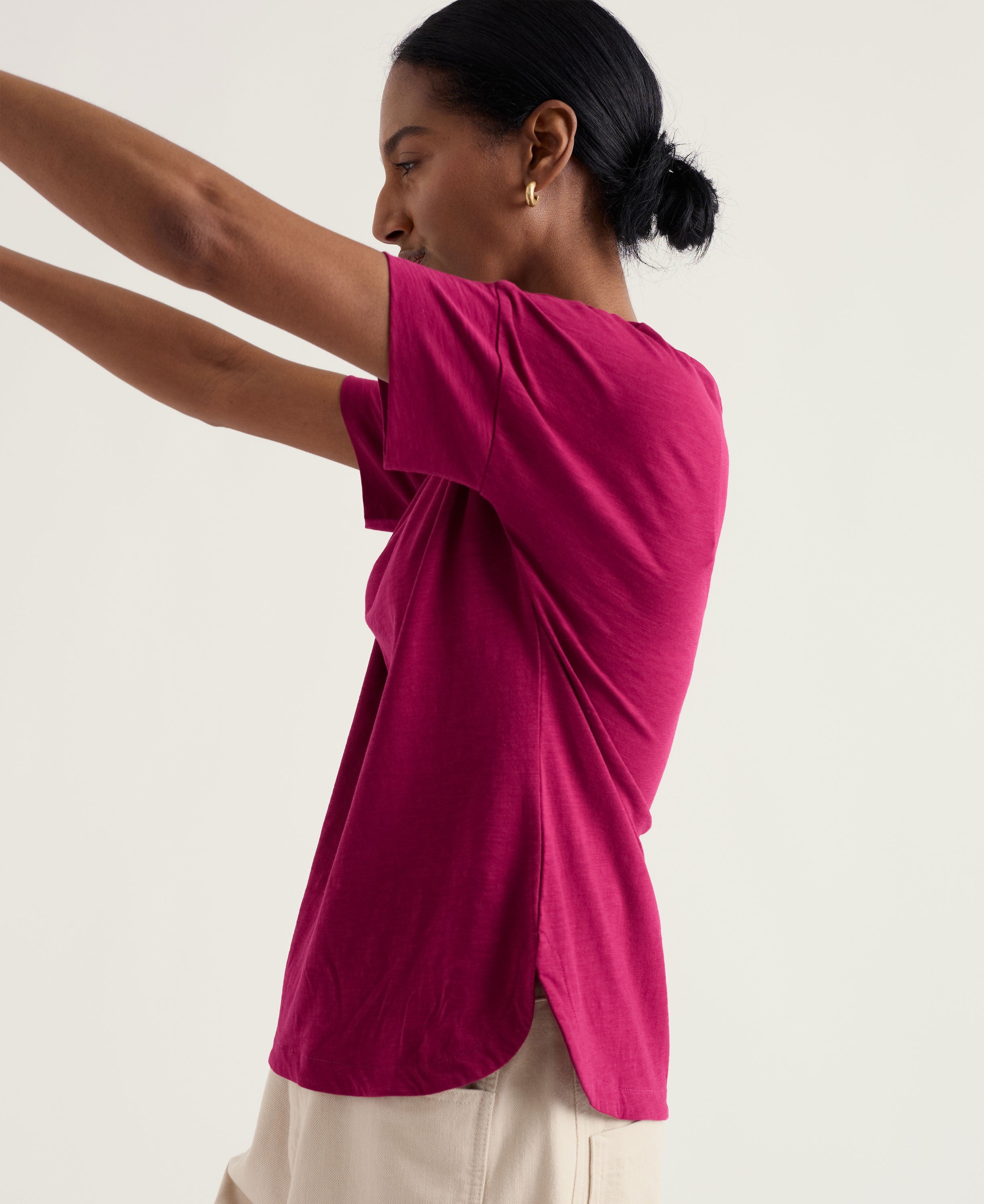 Bryher View T-Shirt - Dark Freesia