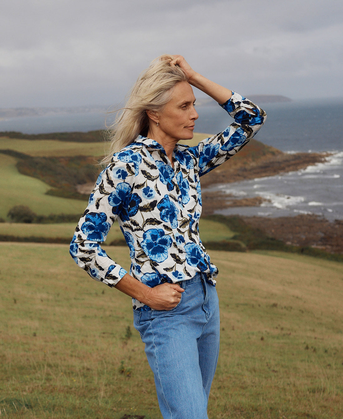 Larissa Shirt - Spring Pansy Chalk