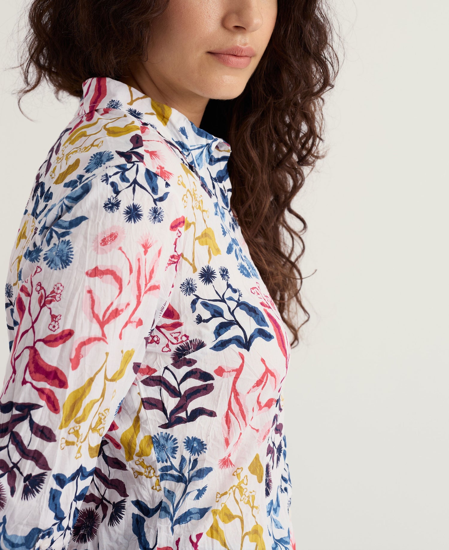 Larissa Shirt - Inky Botanical Chalk
