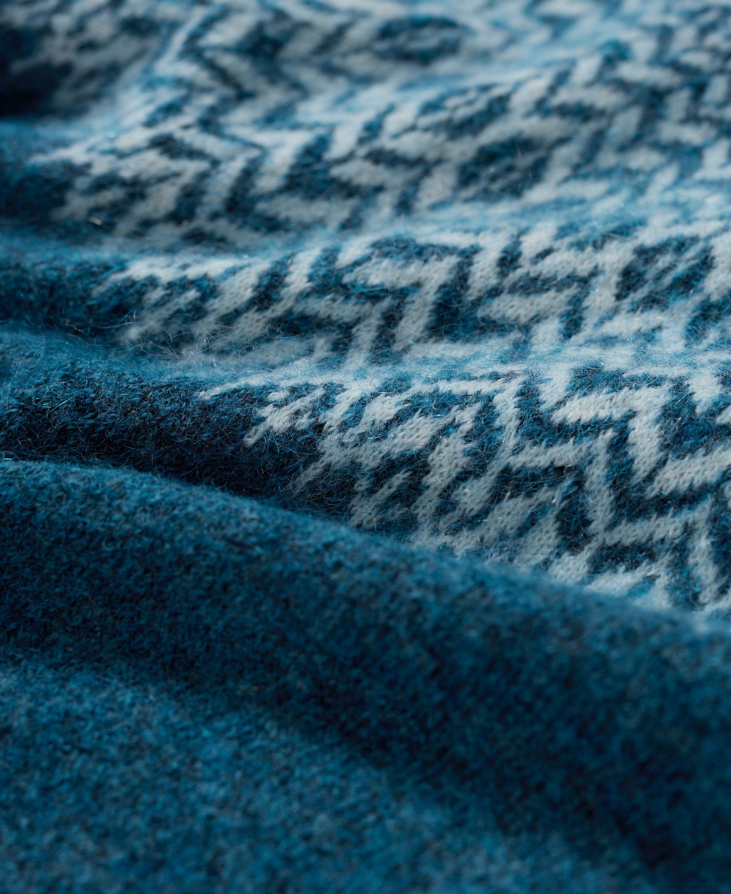 Spruce Frost Jumper Mohair - Hellebore Shore Limestone