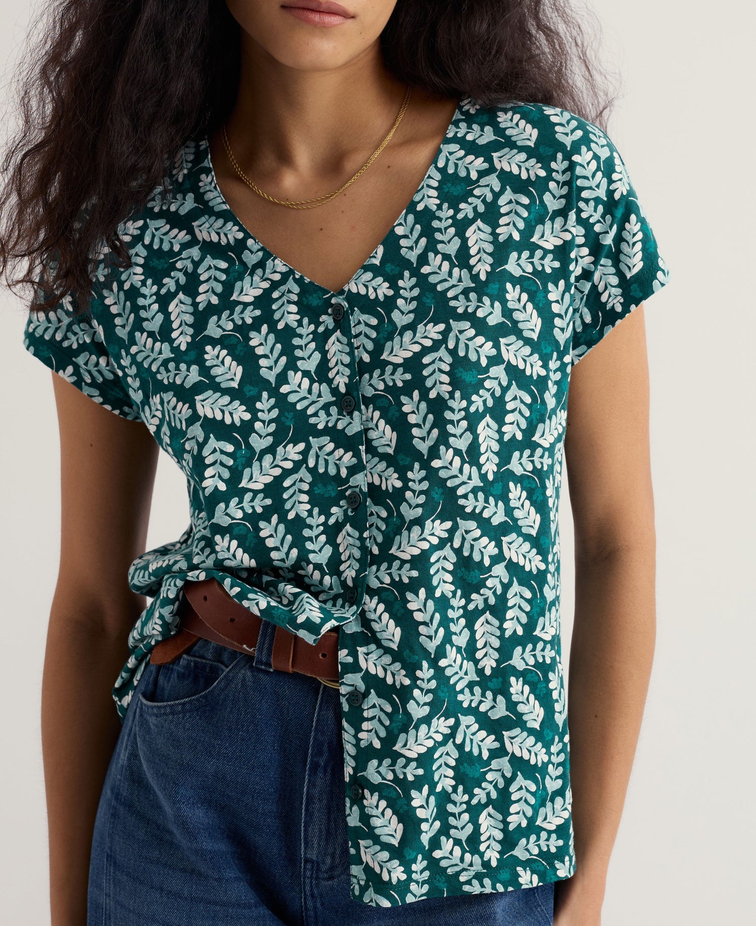 Studio Glass Top - Indigo Leaf Dark Wreckage