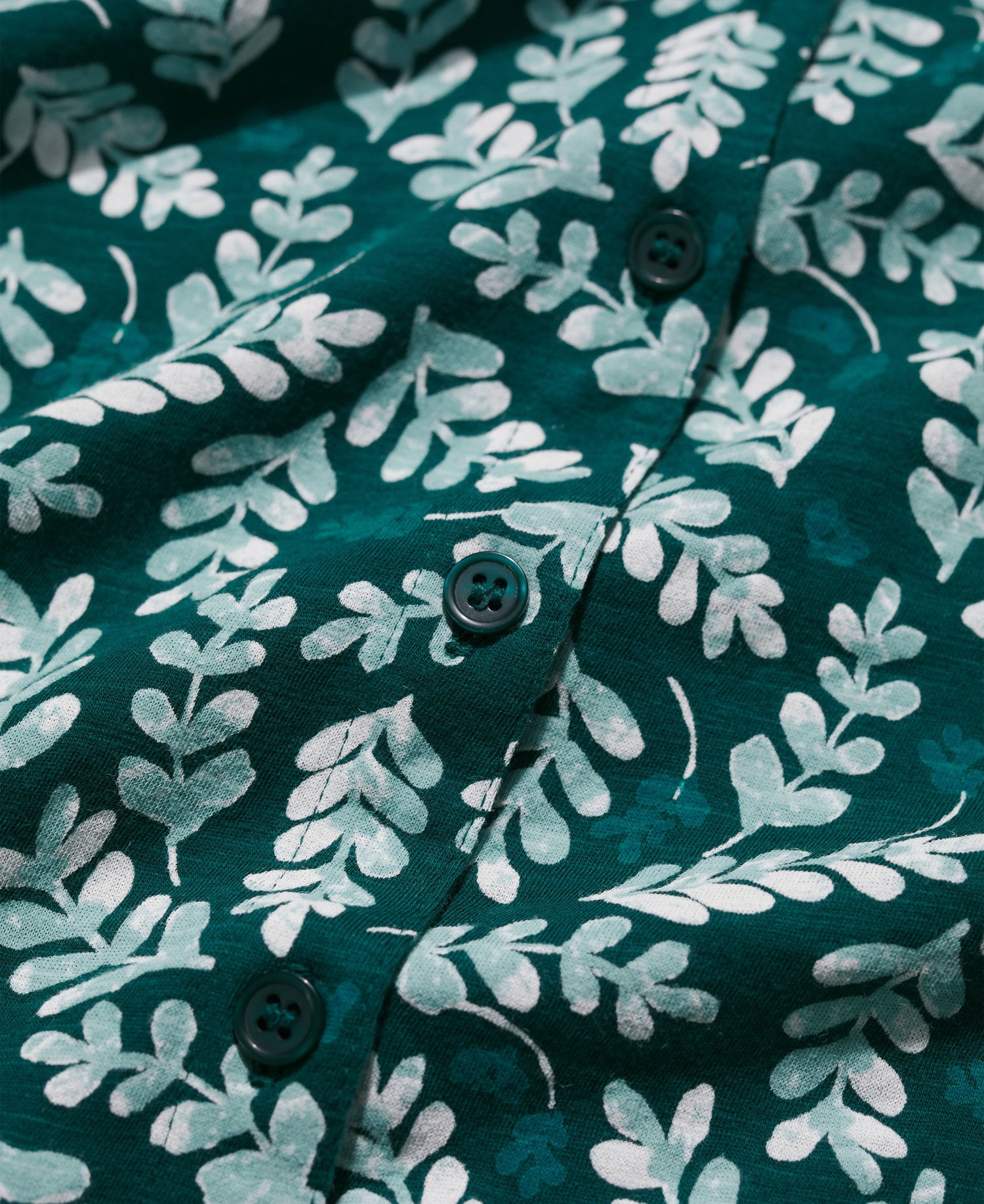 Studio Glass Top - Indigo Leaf Dark Wreckage