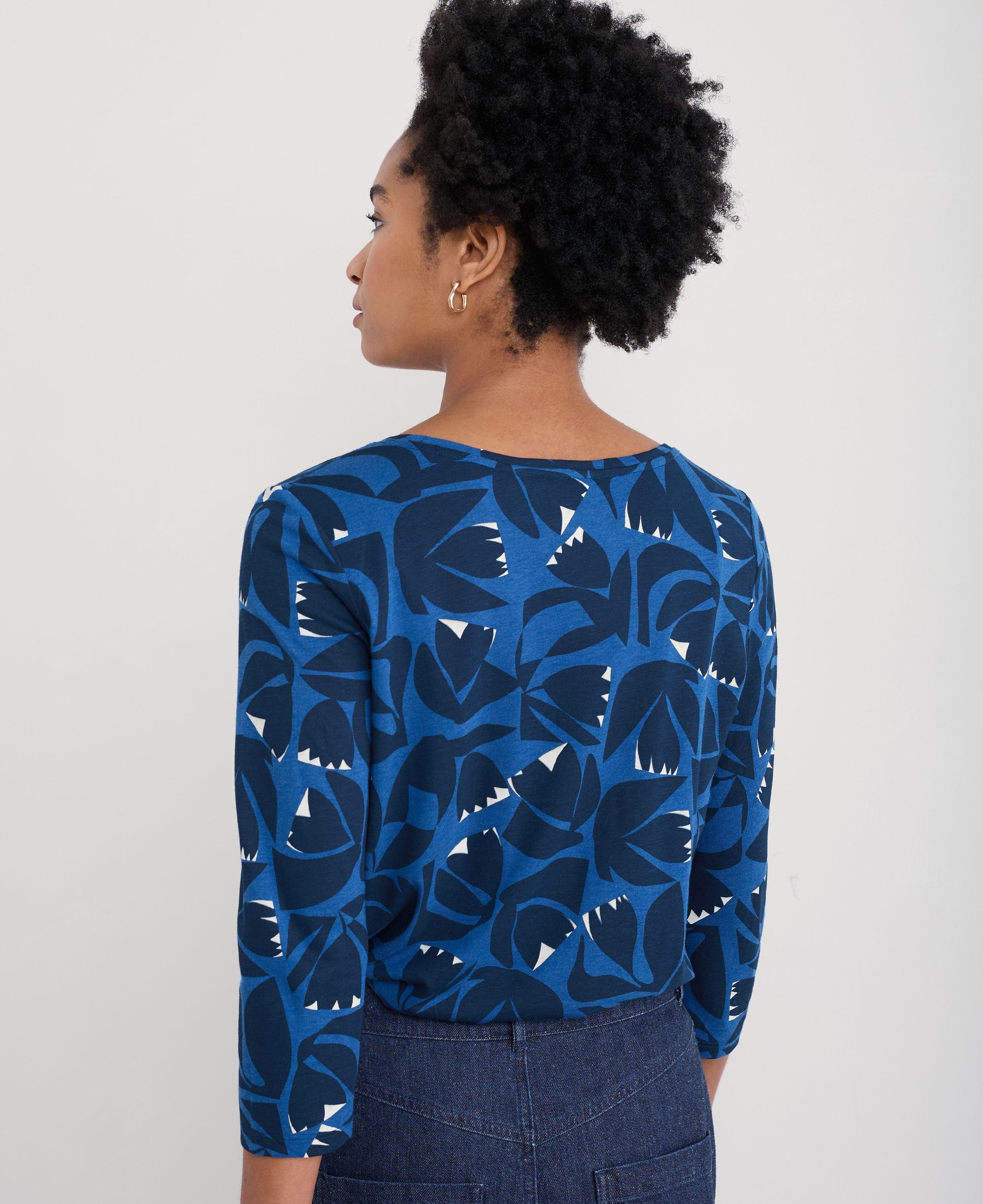 3/4 Sleeve Appletree Top - Floral Cutout Ink