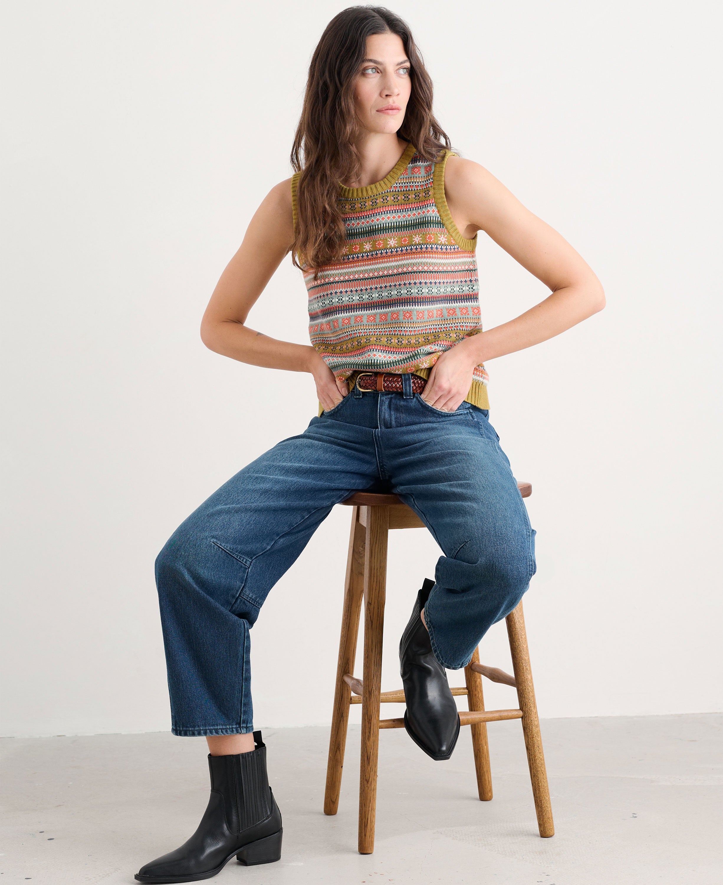 Cove Cottage Vest - Carved Relief Pear Multi