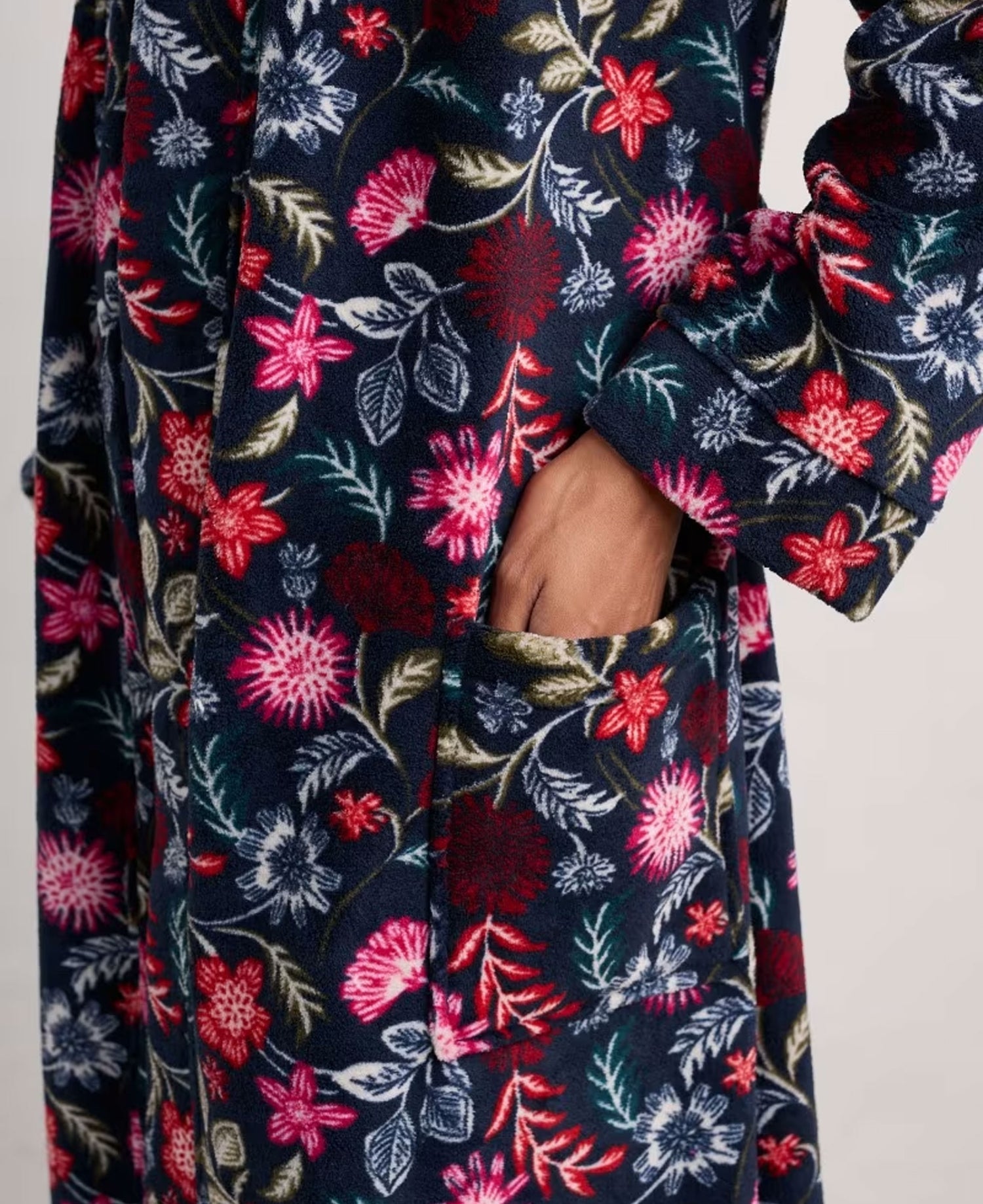 Hushing Dressing Gown - Woodblock Bloom Dahlia