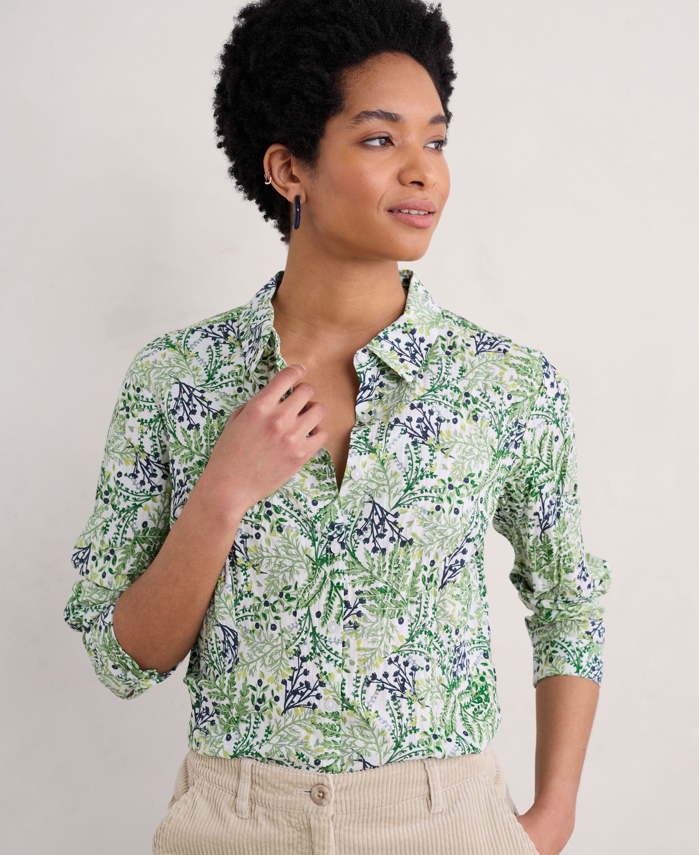 Larissa Shirt - Pressed Fern Chalk