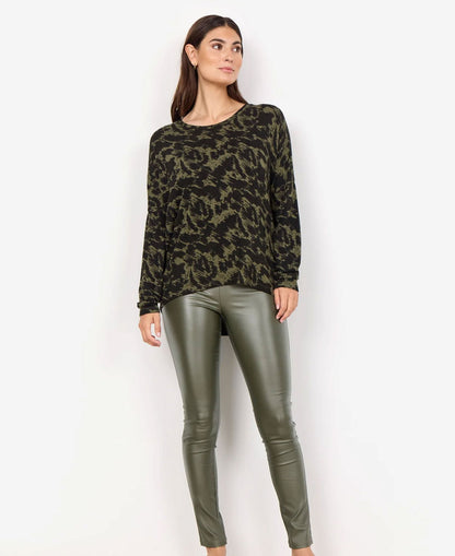 Biara AOP 121 Blouse - Olive Melange