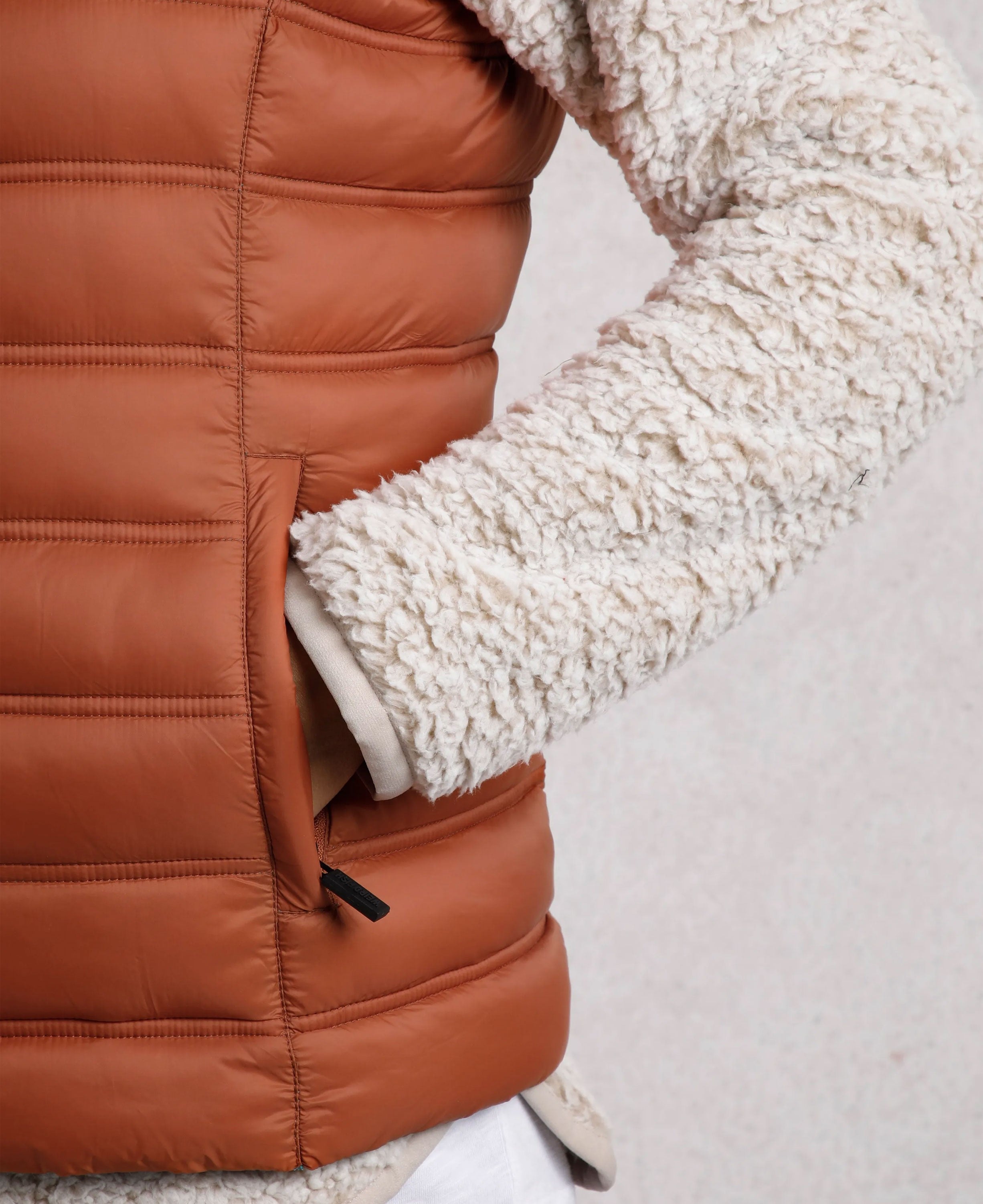 Atissa Lightweight Padded Gilet - Rust