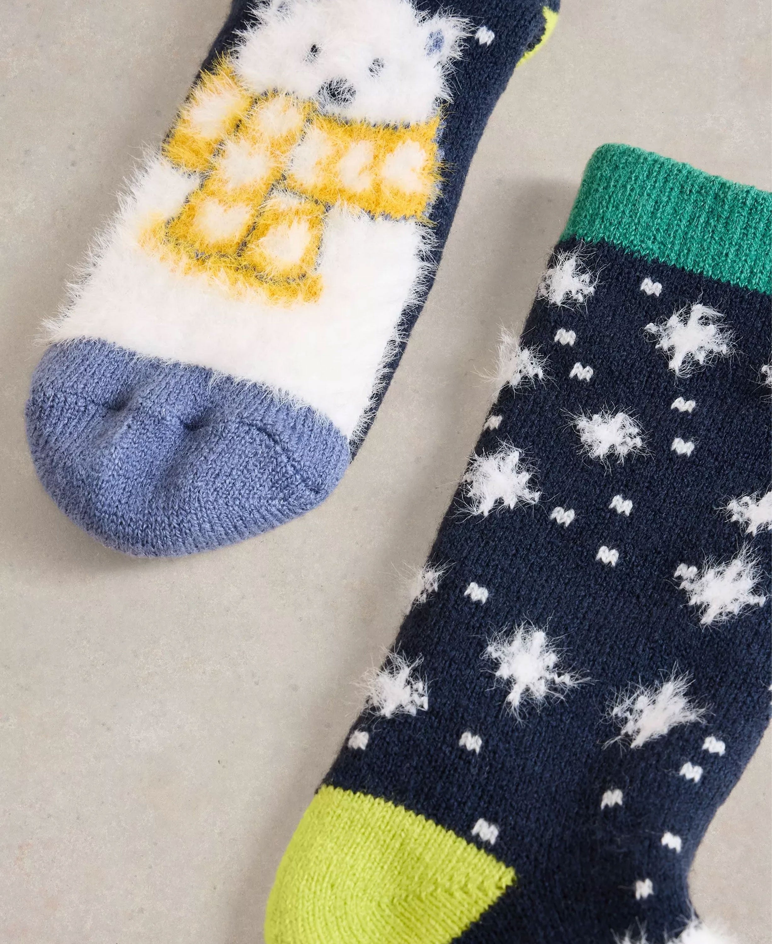 Cosy Polar Bear Cabin Socks - Navy Multi