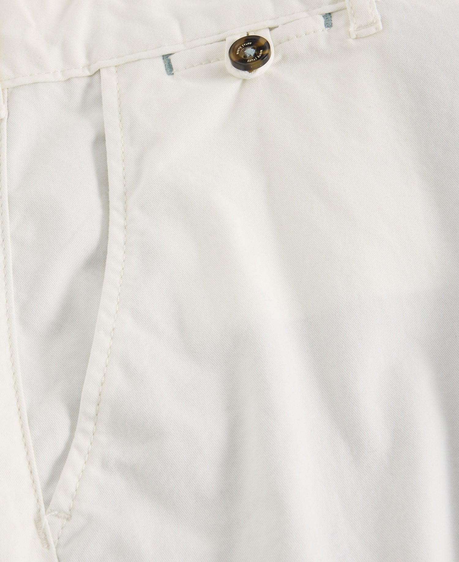 Sutton Organic Chino Short - Brilliant White