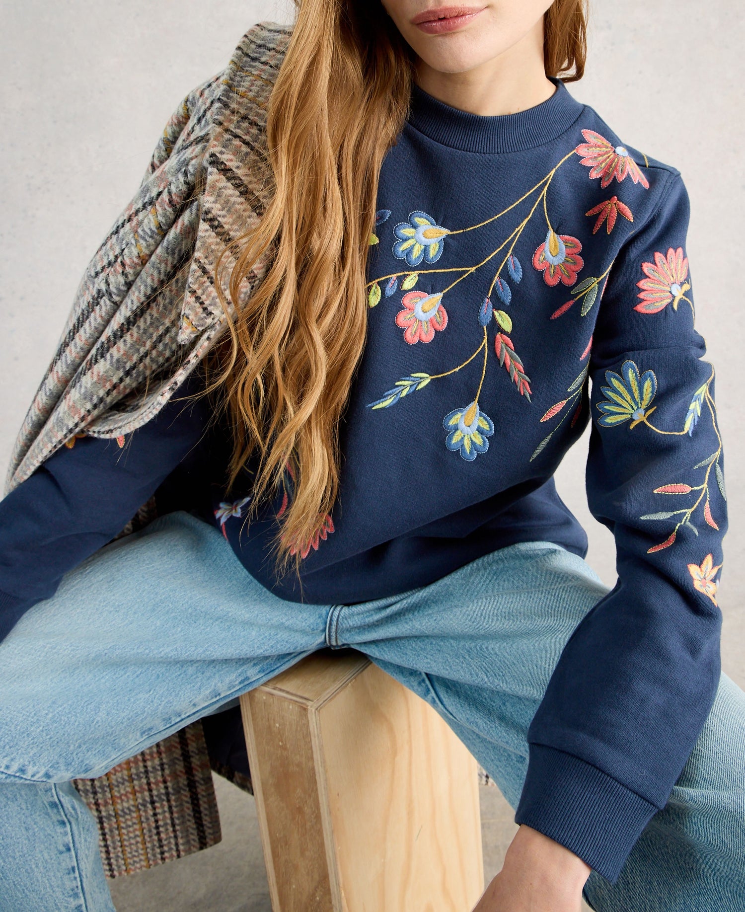 Embroidered Sweat - Navy Multi