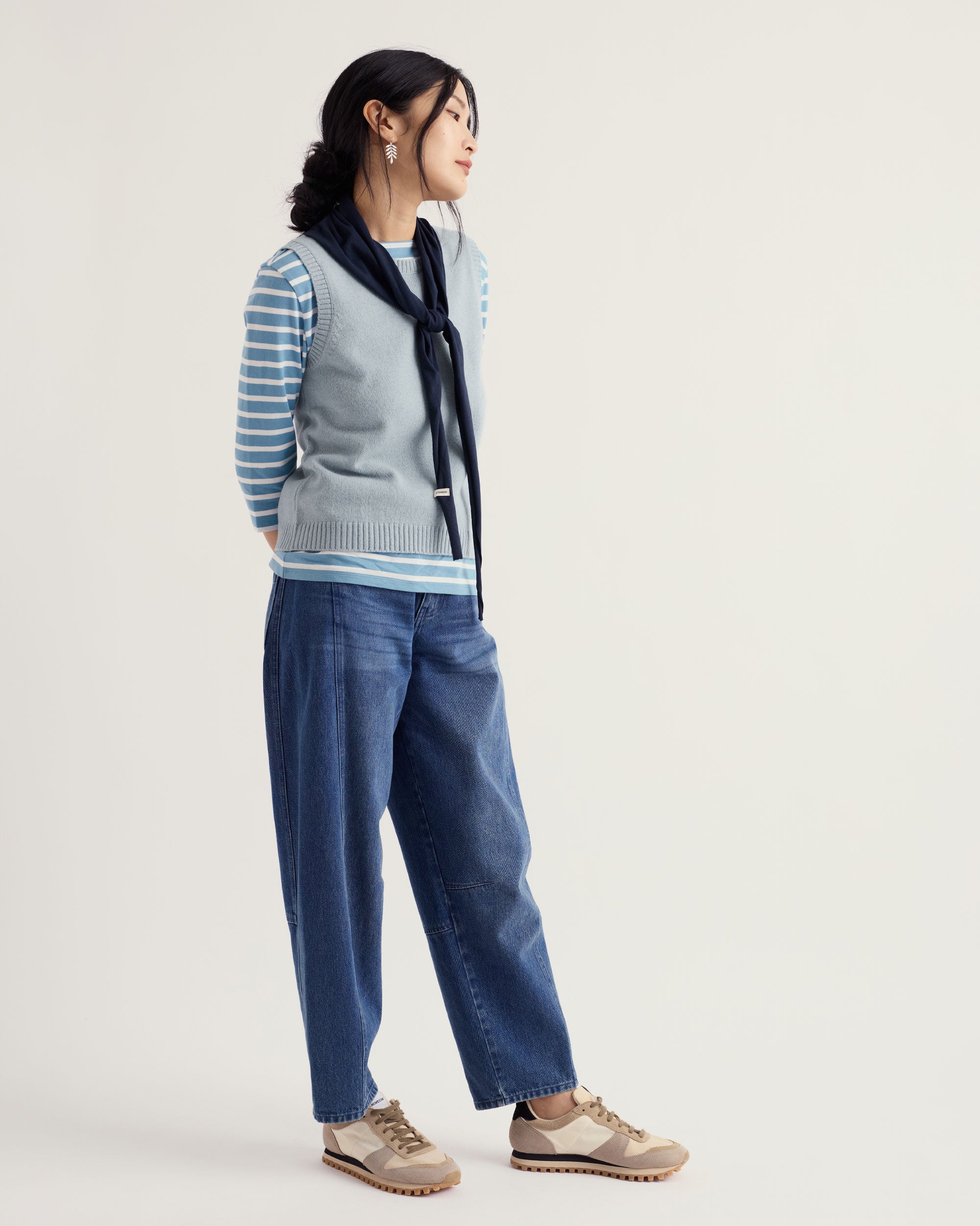 East View Vest - Limpet
