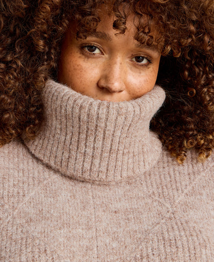 Diamond Stitch Poncho - Light Natural