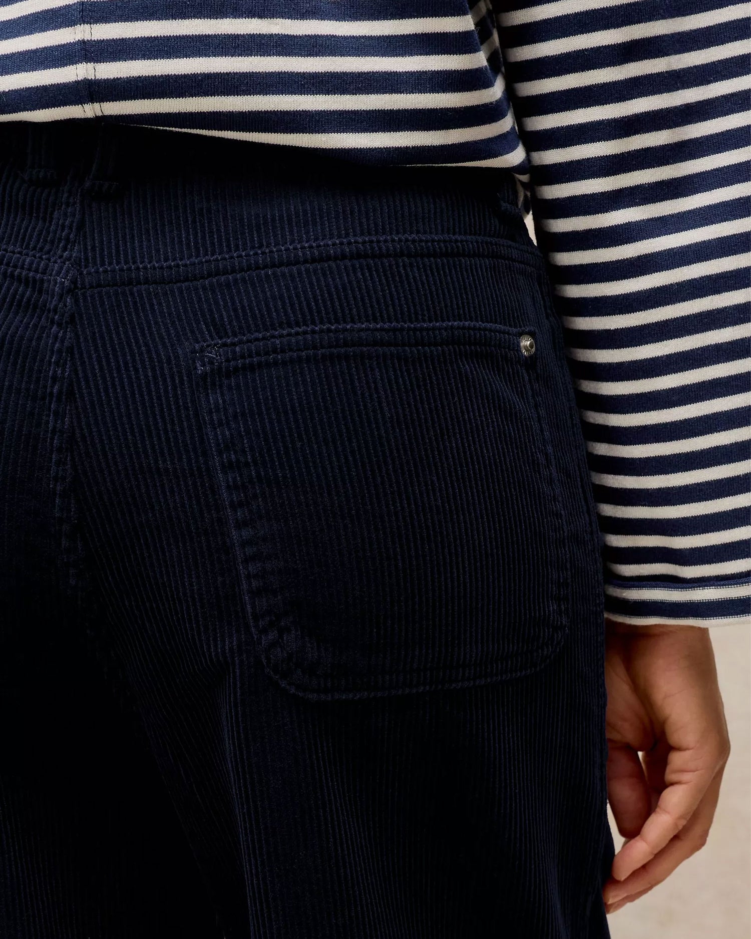 Tia Cord Wide Leg Crop Trousers - Dark Navy