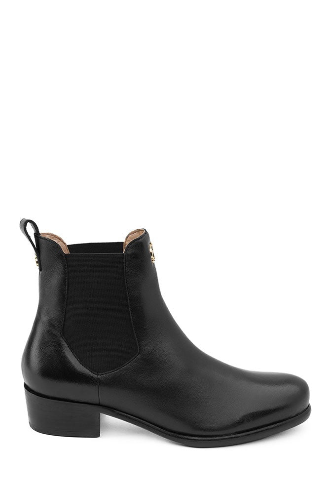 Chelsea Boot - Black