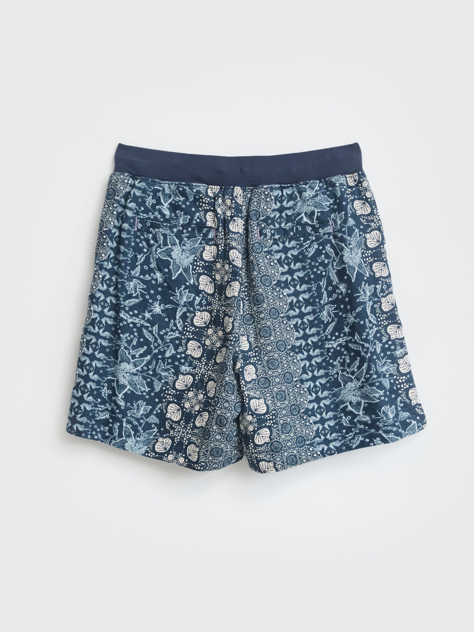 White hotsell stuff shorts